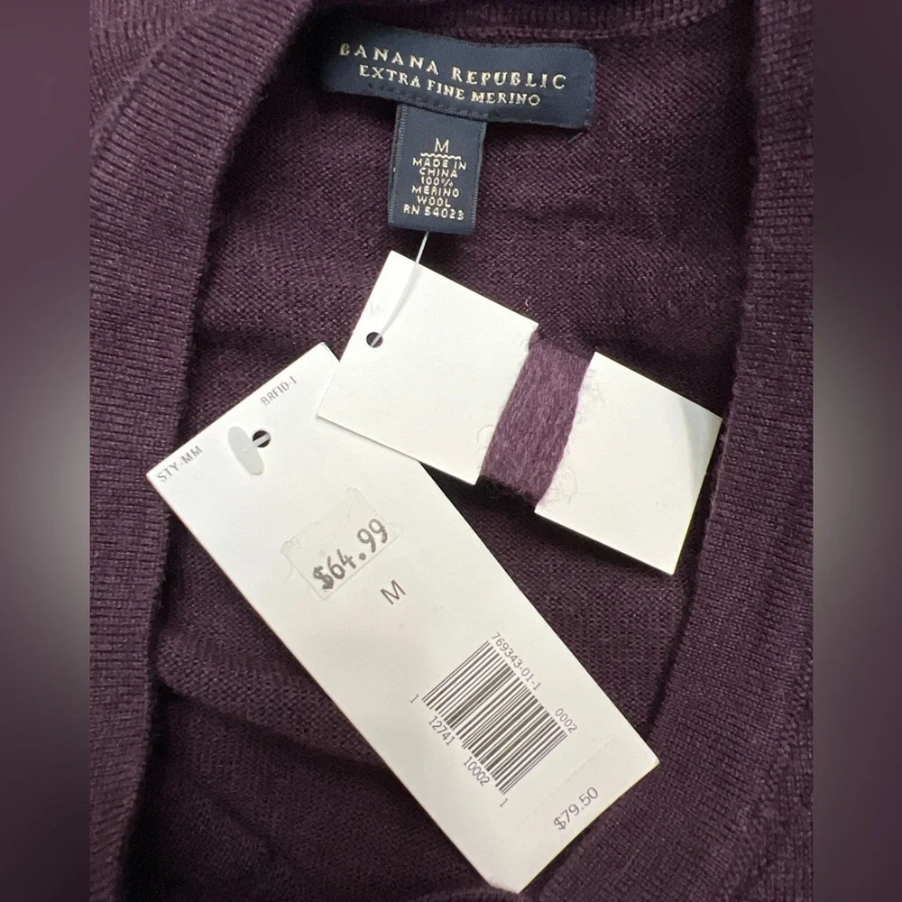 Banana Republic Merino Wool Argyle V Neck‎ Pullover Sweater
